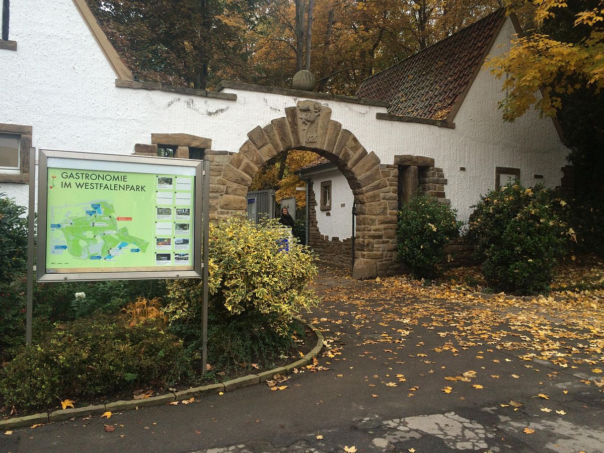 Westfalenpark Eingang BauratMarxAllee, Fully wheelchair accessible Wheelmap